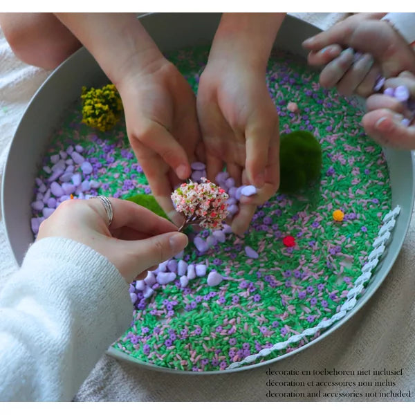 Jellystone Designs | Tray Play | Salie