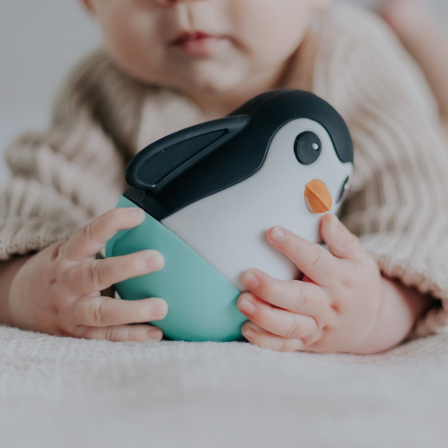 Jellystone Designs | Wiebel Pinguïn | Zwart