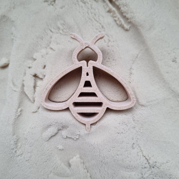 Kiddi | Uitsteker | Bij