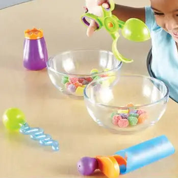 Learning Resources | Fijnmotorische tool voor zand en water