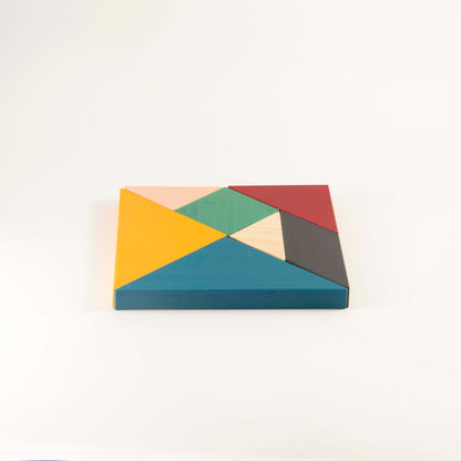 Me & Mine | Tangram | Aarde