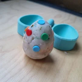 Kiddi | Klei en Zand Mal  | Paasei