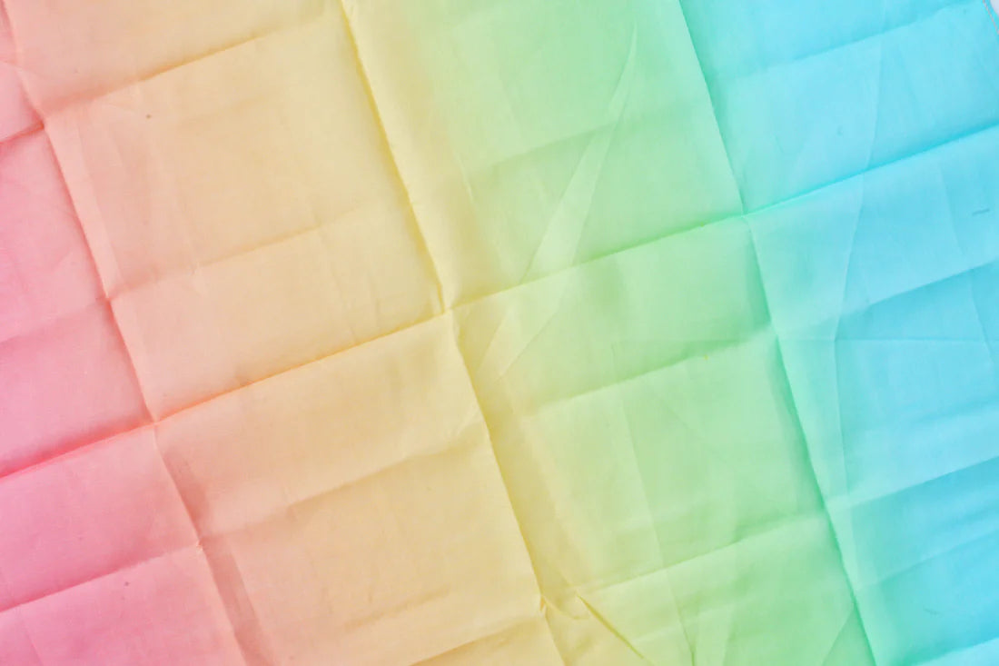 Laura's Play Cotton | Speeldoek | 90x90 cm | Pastel Regenboog