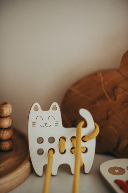 Milin | Rijgbord | Klein | Kat