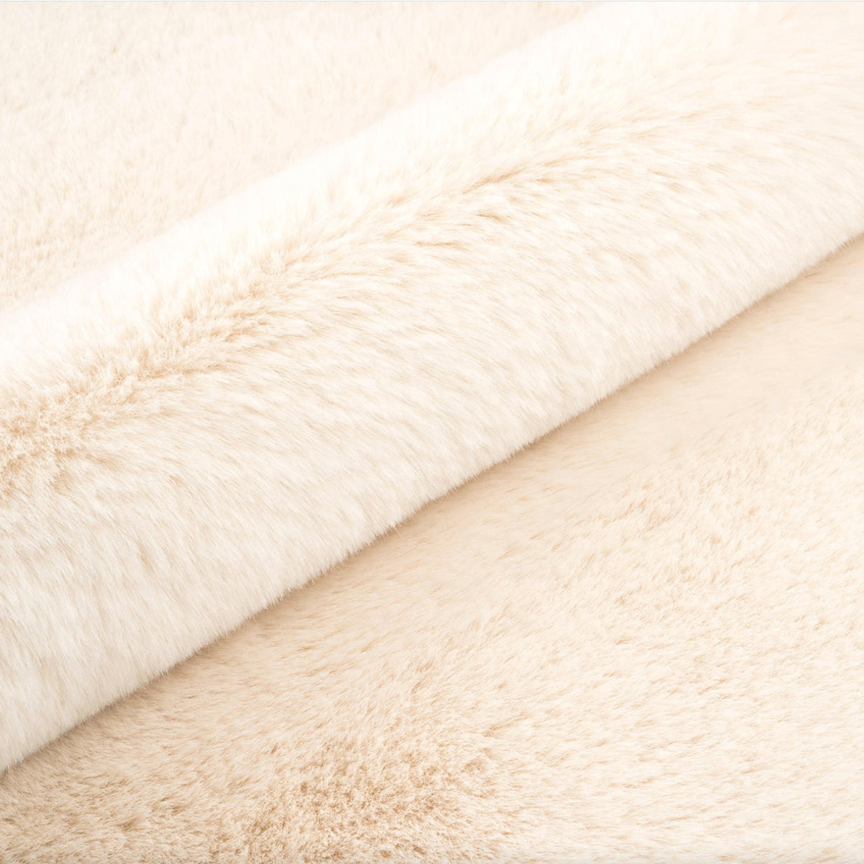 Scandinavian Stories by Marton | Zitzak Teddy S | Off-white