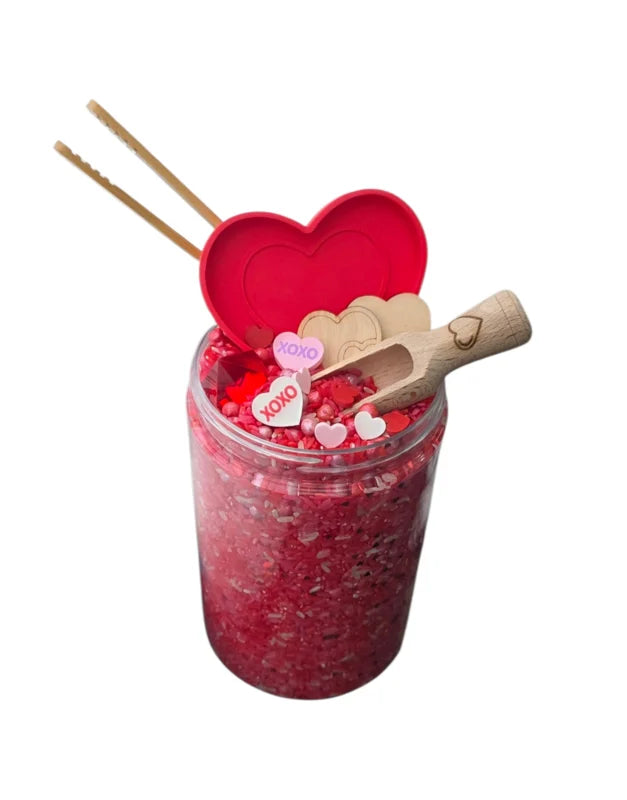 Sensoryfun | Pour & Play | Love