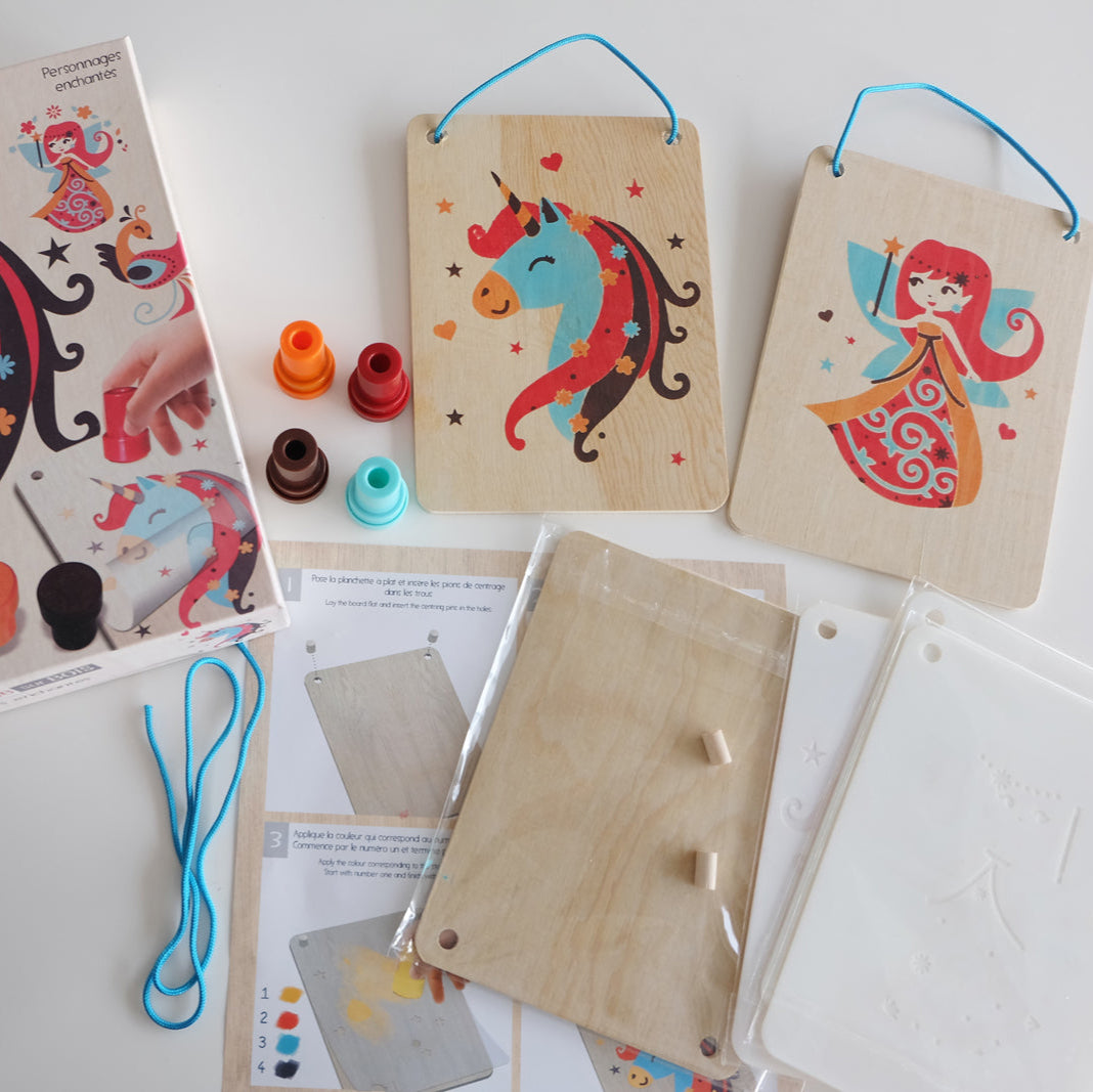 Créa Lign' |  Tamponneren op Hout | Betoverende Karakters