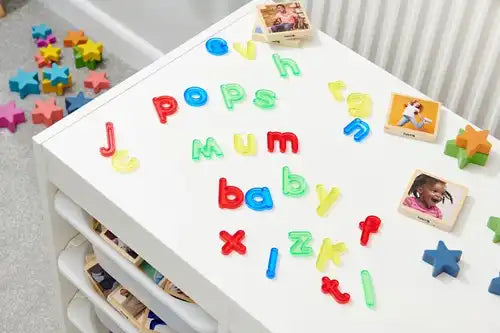 TickiT | Doorschijnende Letters | Kleine Letters